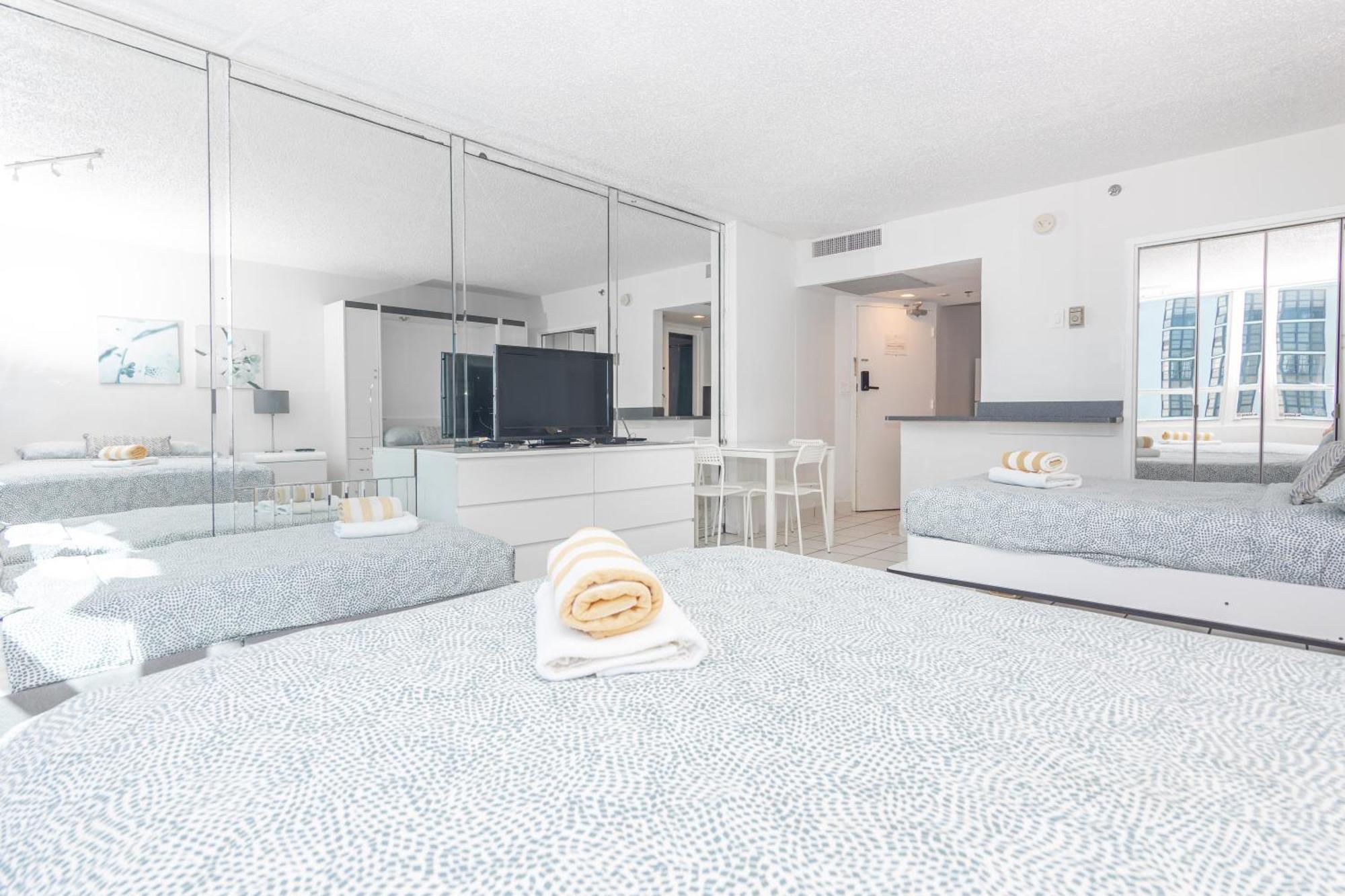 Girasole Rentals Suites Miami Beach Oda fotoğraf